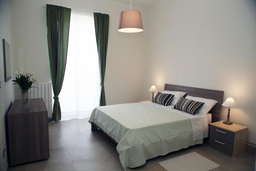 Apartment Corso Cavour Bari Exteriör bild